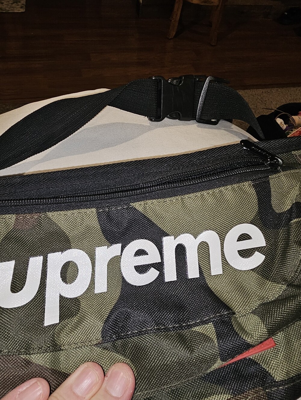 Supreme Camo Waist Bag - Green Camo - Picture 3 of 4